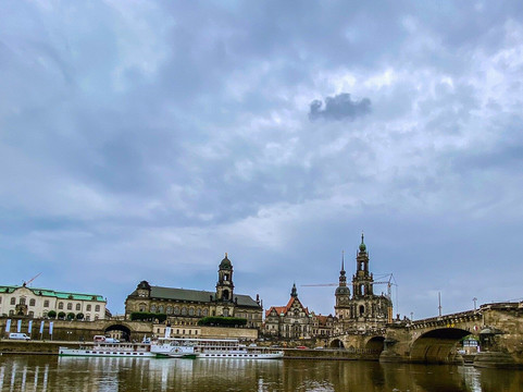 Erlebnistouren Dresden Renger-德累斯顿必去景点