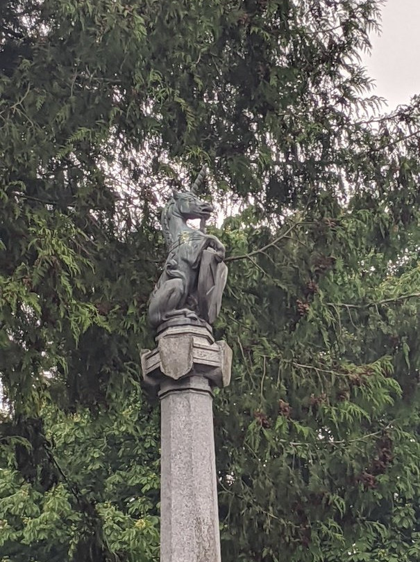 Kilbarchan War Memorial景点图片