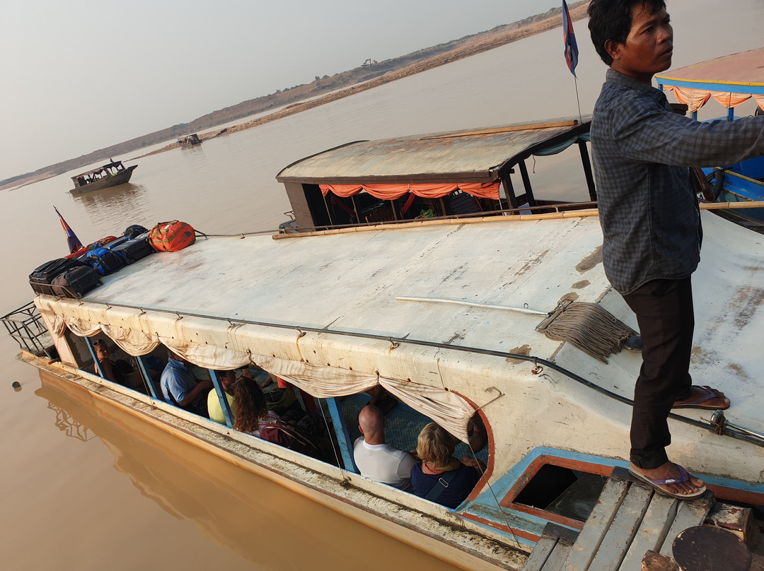 Angkor Express Boat-马德望必去景点