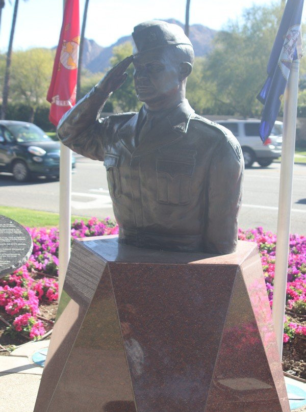 Eisenhower Walk of Honor景点图片