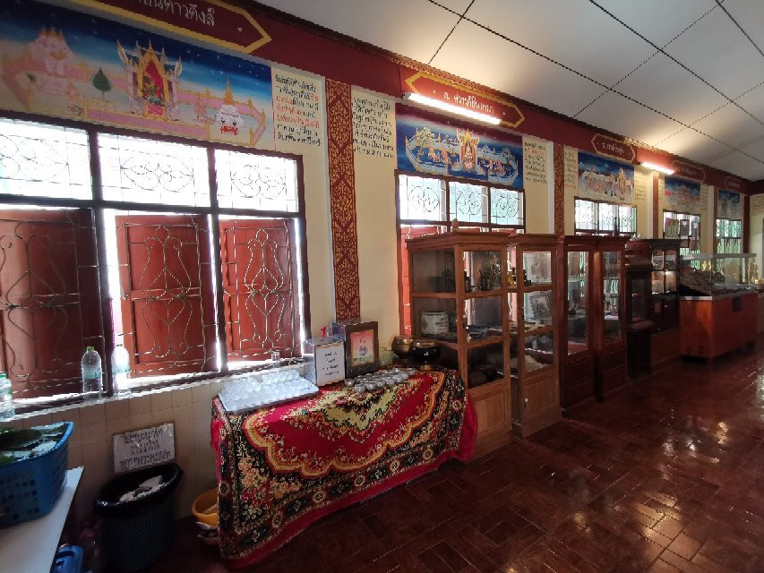 Wat Sao Changok景点图片