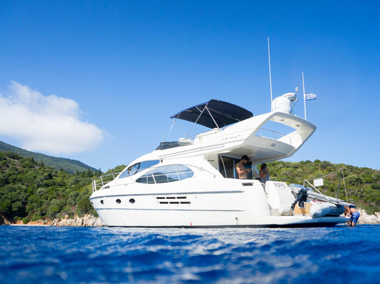 Rio Frio Charter Yacht-莱夫卡扎必去景点