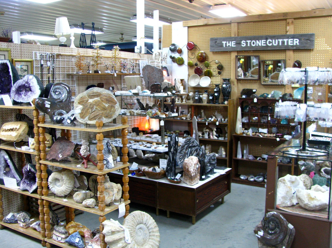 Old Orchard Antique Mall-Egg Harbor必去景点