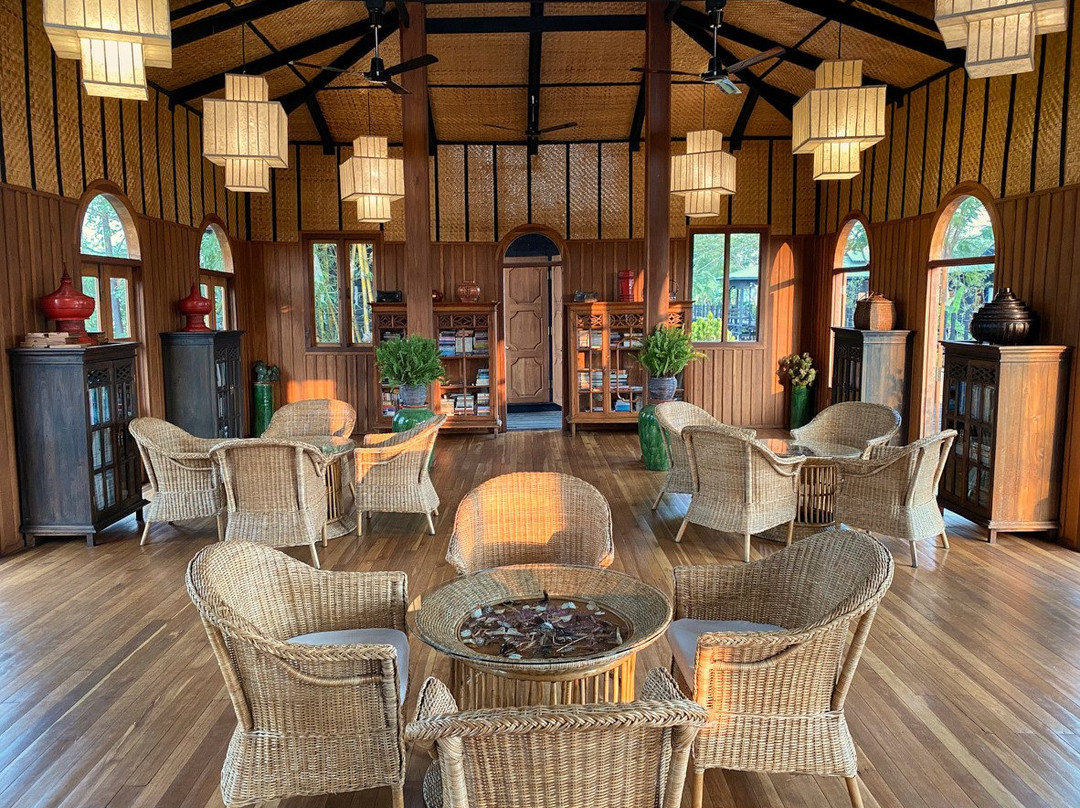 Inle Heritage Stilt House主图