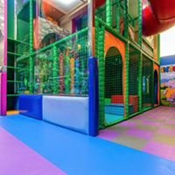 Intooit Kids Play Club-巴努斯港必去景点