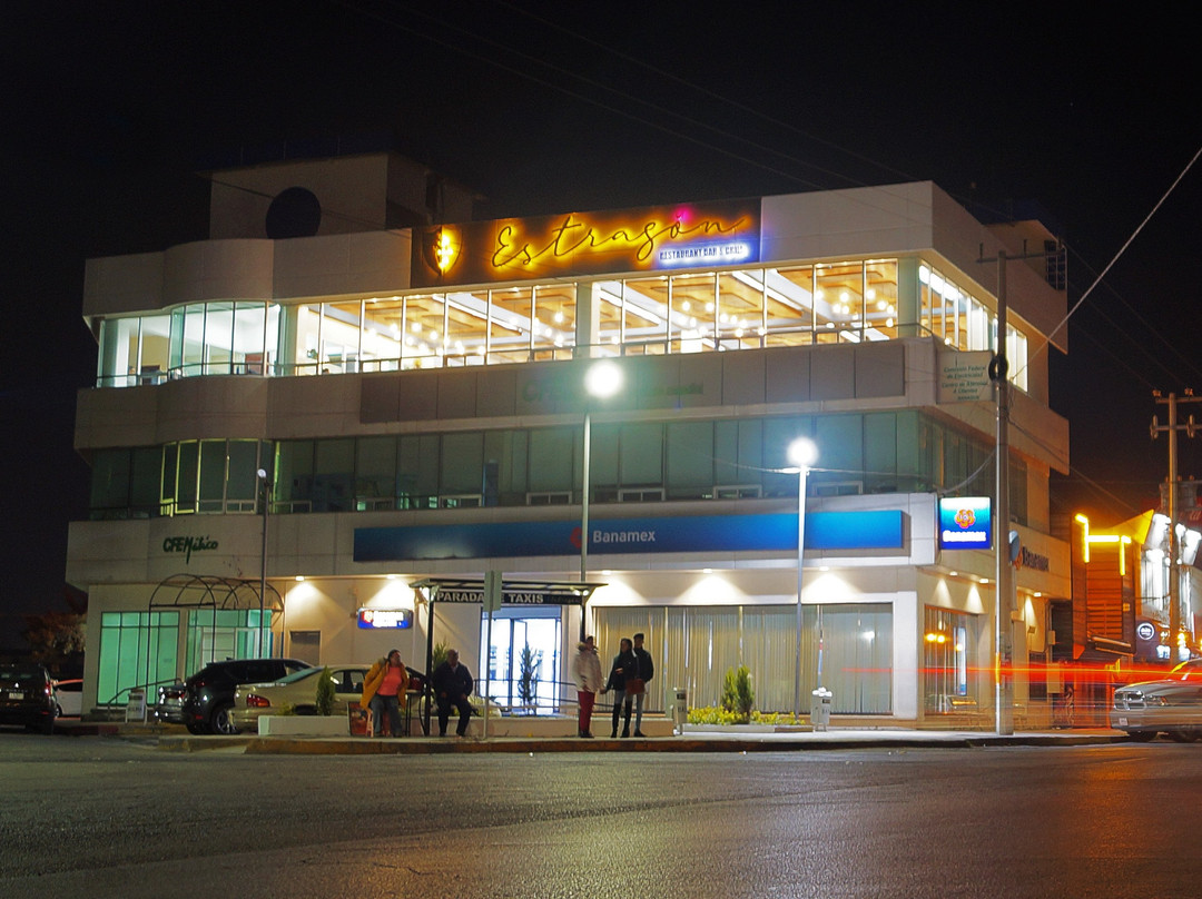 Estragon Restaurant Bar & Grill