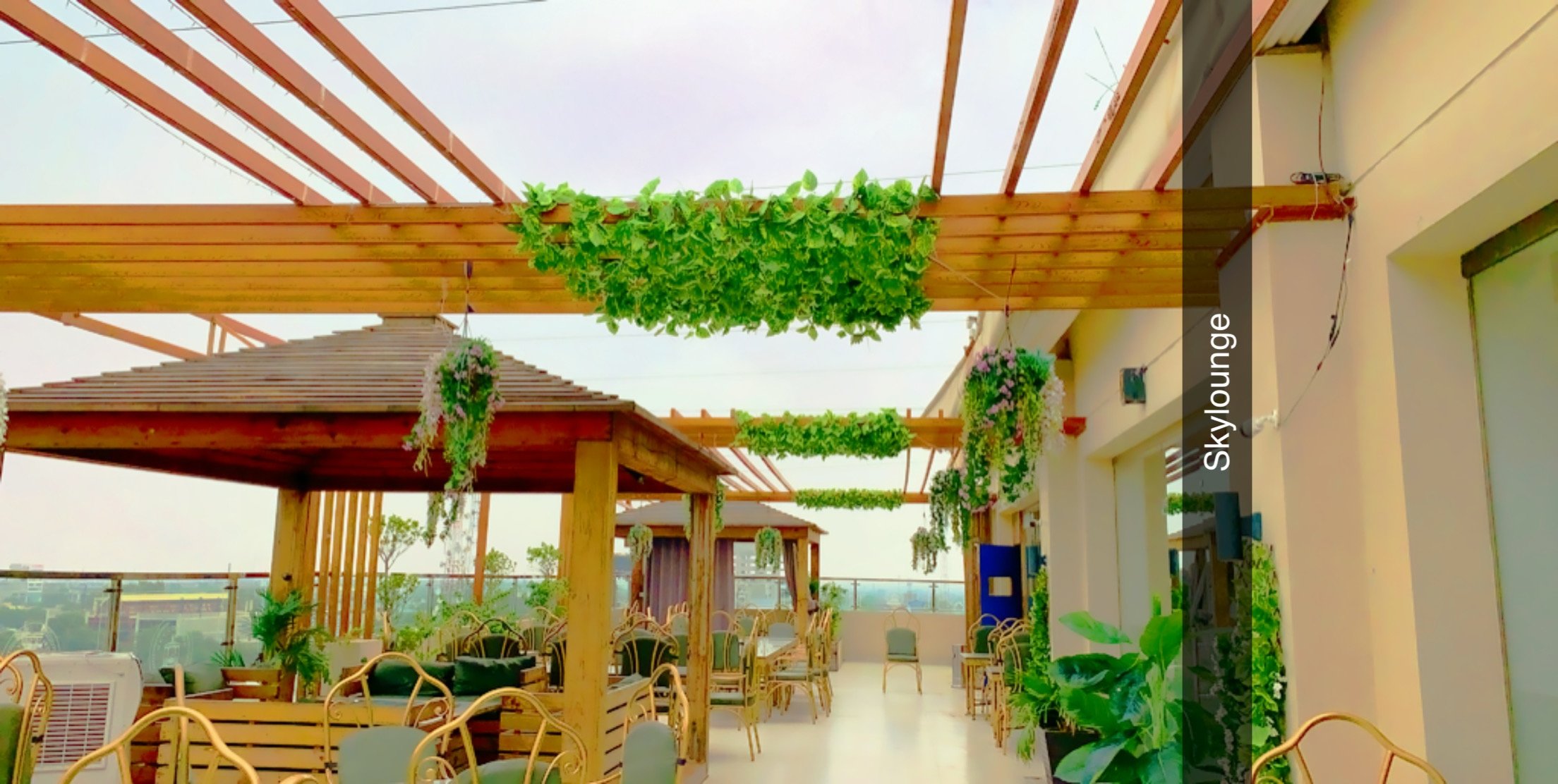 Grand Regent Hotel & Suites-官方