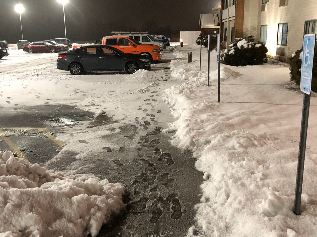 Super 8 by Wyndham Davenport主图