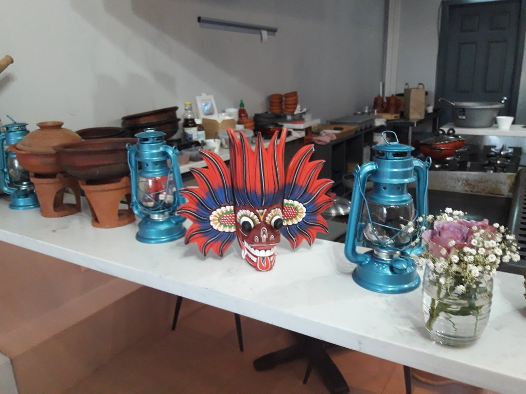 Worcester Park餐馆和美食-Colombo Kitchen - Hopper and Kottu Bar