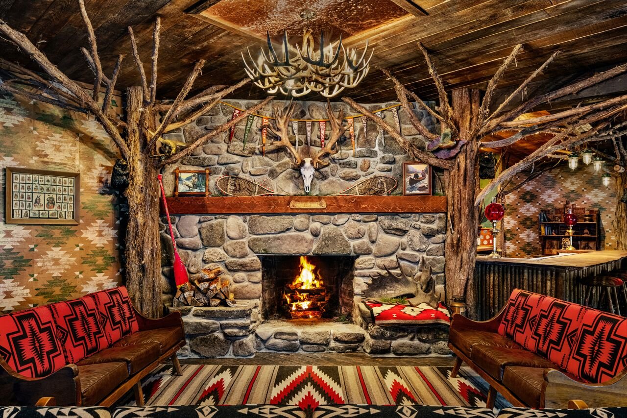 Urban Cowboy Lodge-官方