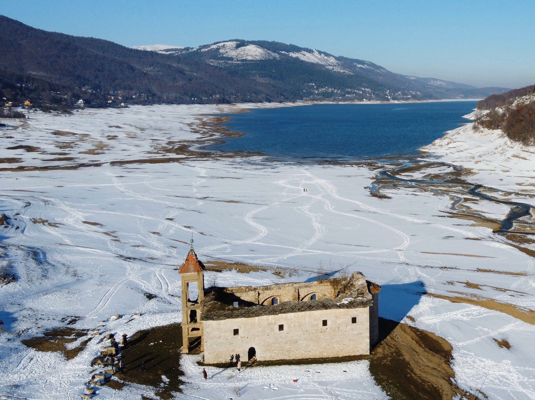 Old Mavrovo Church-Mavrovo必去景点