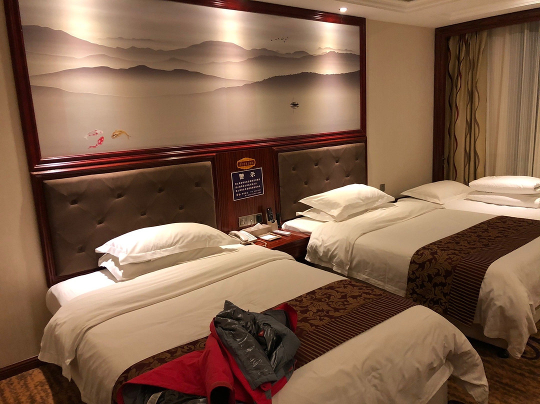 尚品国际大酒店主图