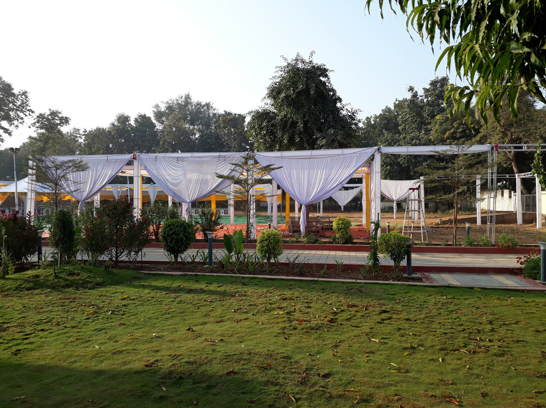 The River Front Resort主图