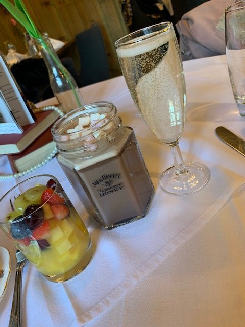 The Royal Arms Restaurant & Hotel主图