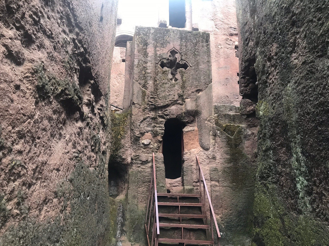 Tomb of Adam景点图片