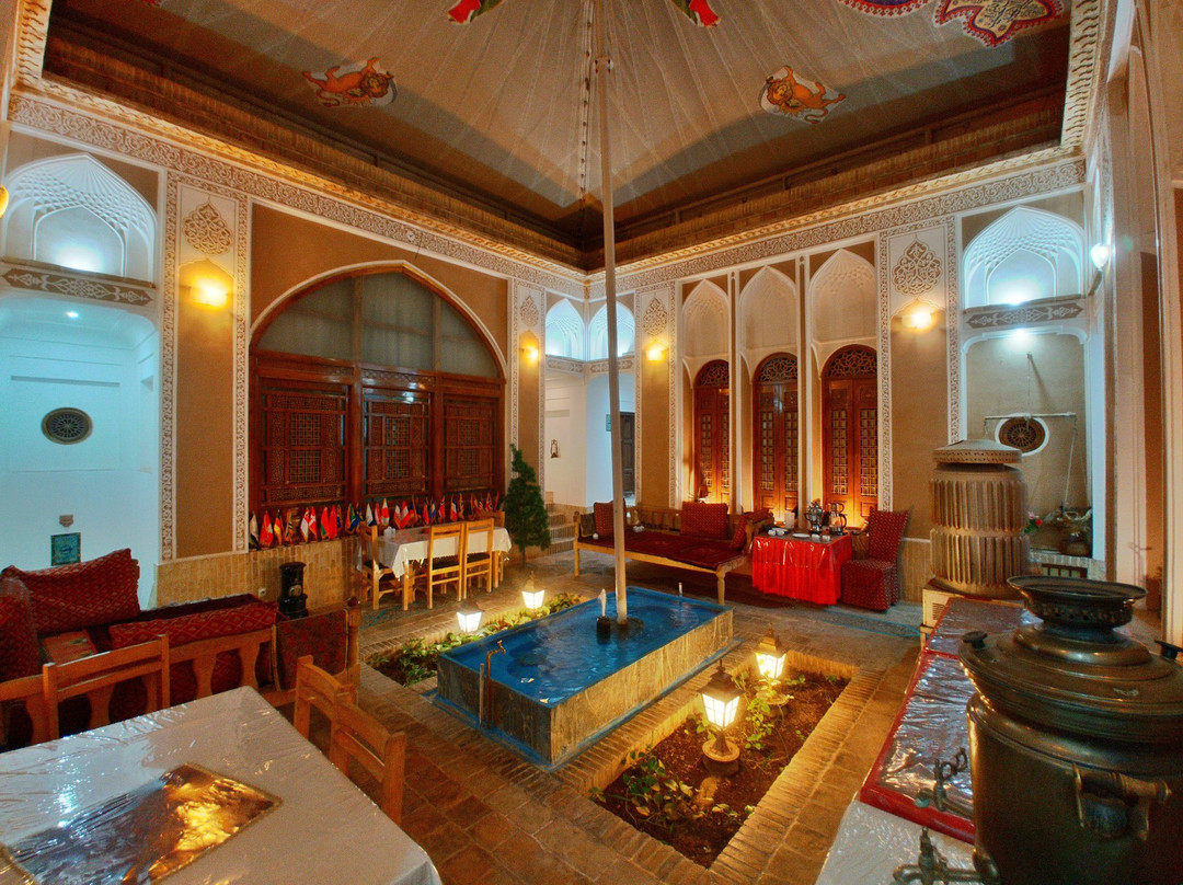 Lab-e-Khandaq Historical Hotel主图