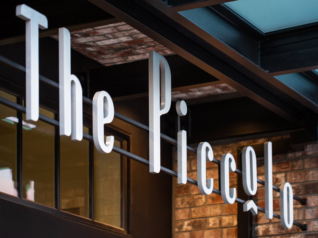 帕索罗布尔斯酒店住宿-The Piccolo