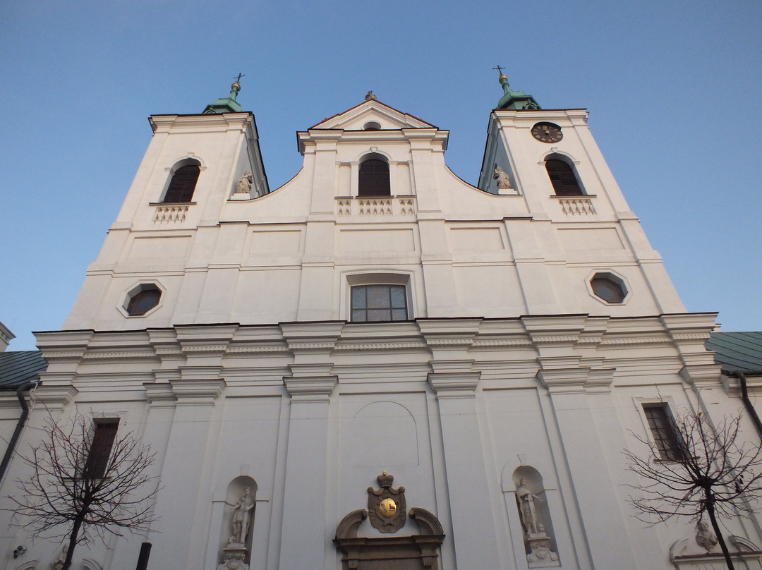 Church of the Holy Cross景点图片