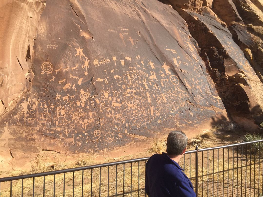 Newspaper Rock Recreation Site-Monticello必去景点