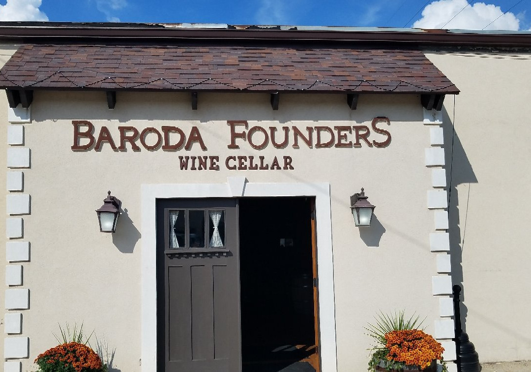 Founders Wine Cellar景点图片