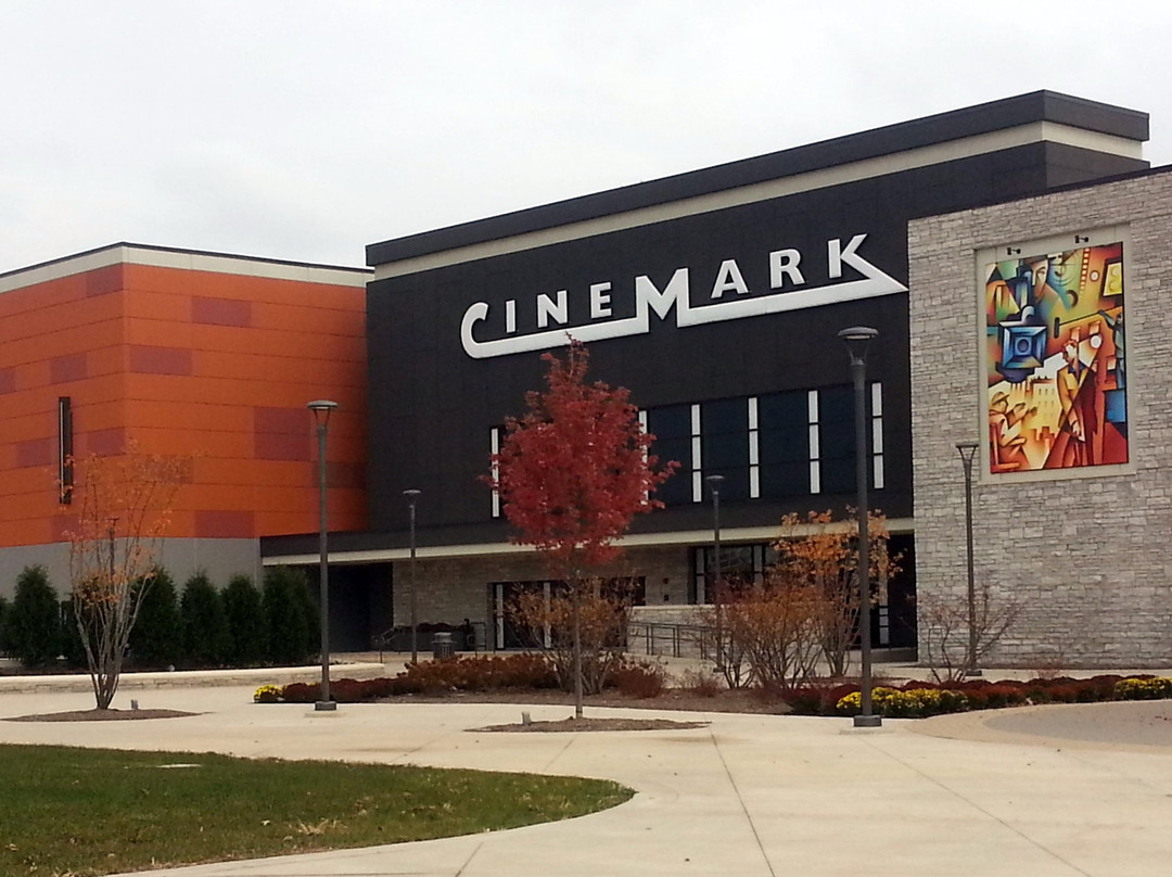 Cinemark SpringHill Mall景点图片