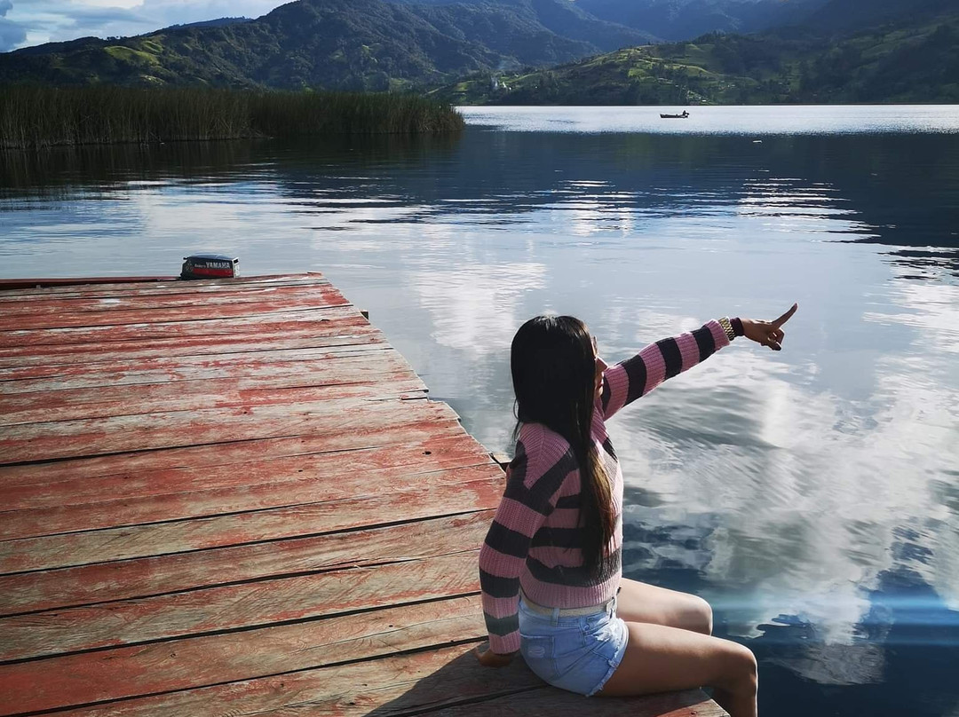 La Laguna de la Cocha景点图片