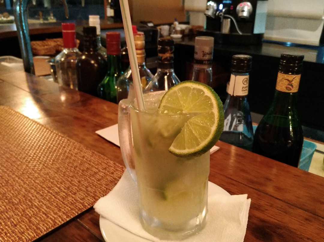 宜必思尚品库里提巴机场主图