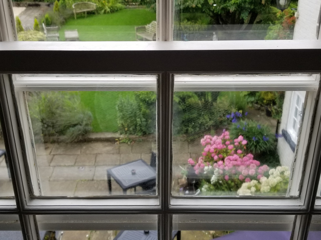 Hickman Hill Hotel主图