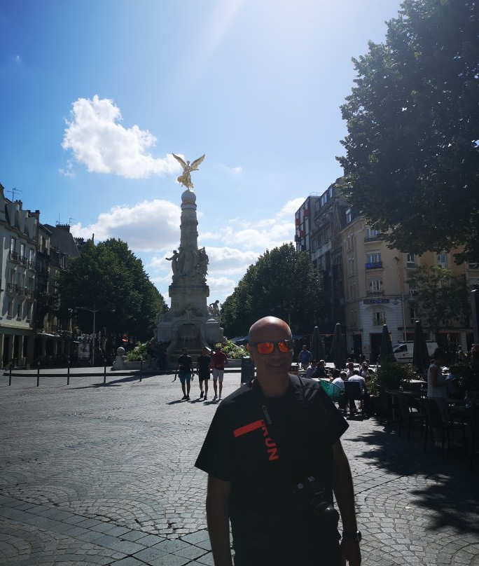 Place Drouet-d'Erlon-兰斯必去景点