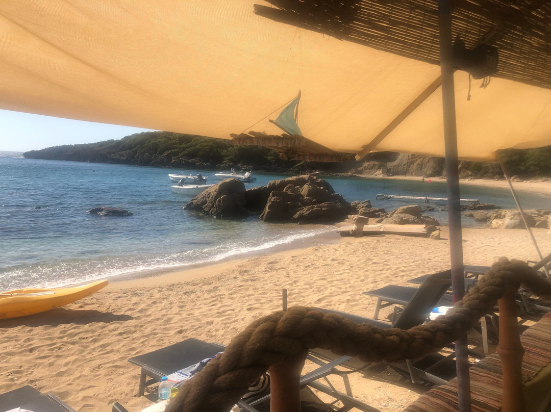 Vromoneri Beach-Katigiorgis必去景点