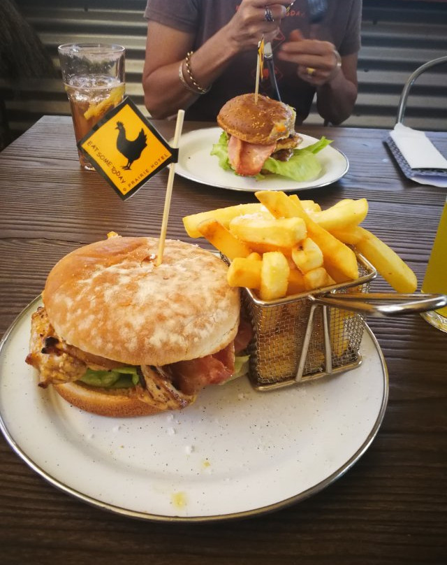 Prairie Hotel & Outback Lodge主图