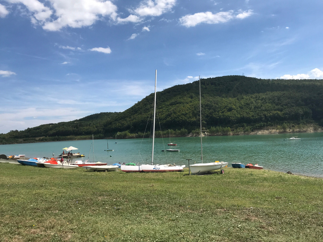 Lago di Montedoglio-Anghiari必去景点