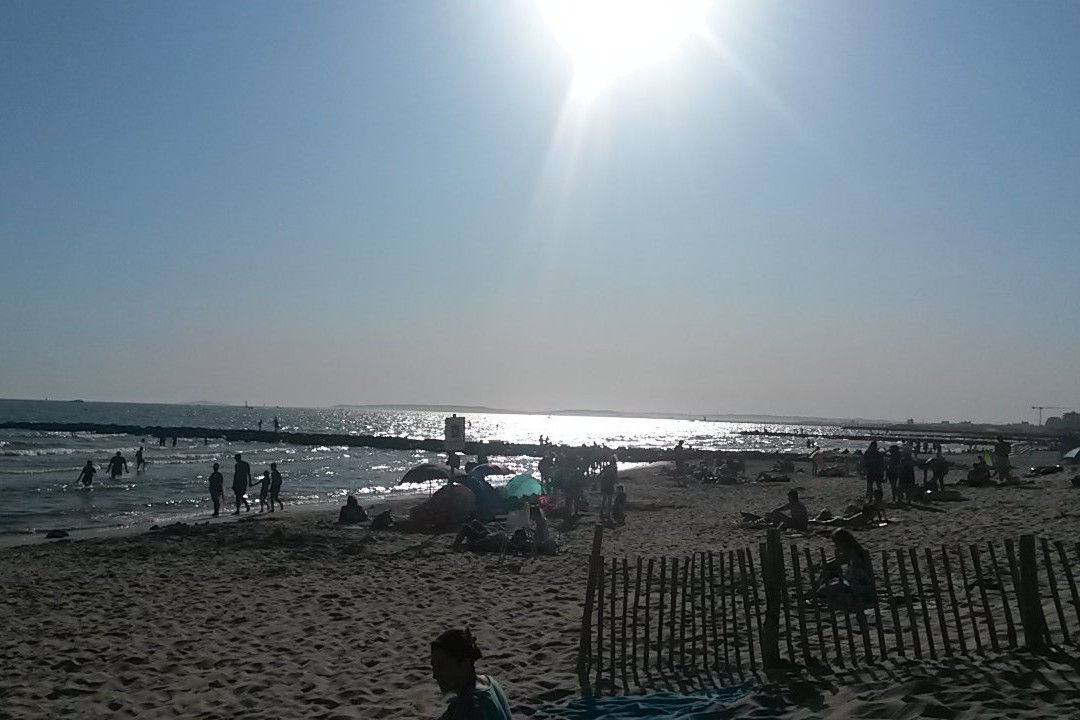 Plage du Boucanet-勒格罗迪鲁瓦必去景点
