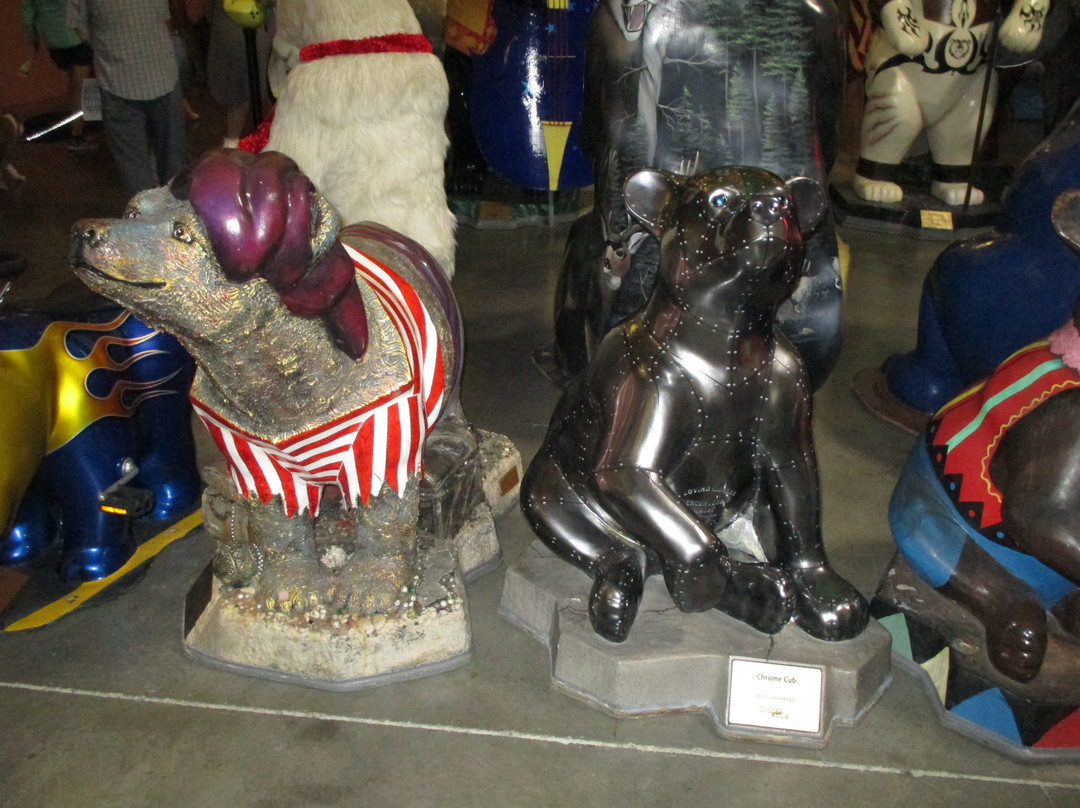 Bear Hotel Artworks Museum-格兰茨帕斯必去景点