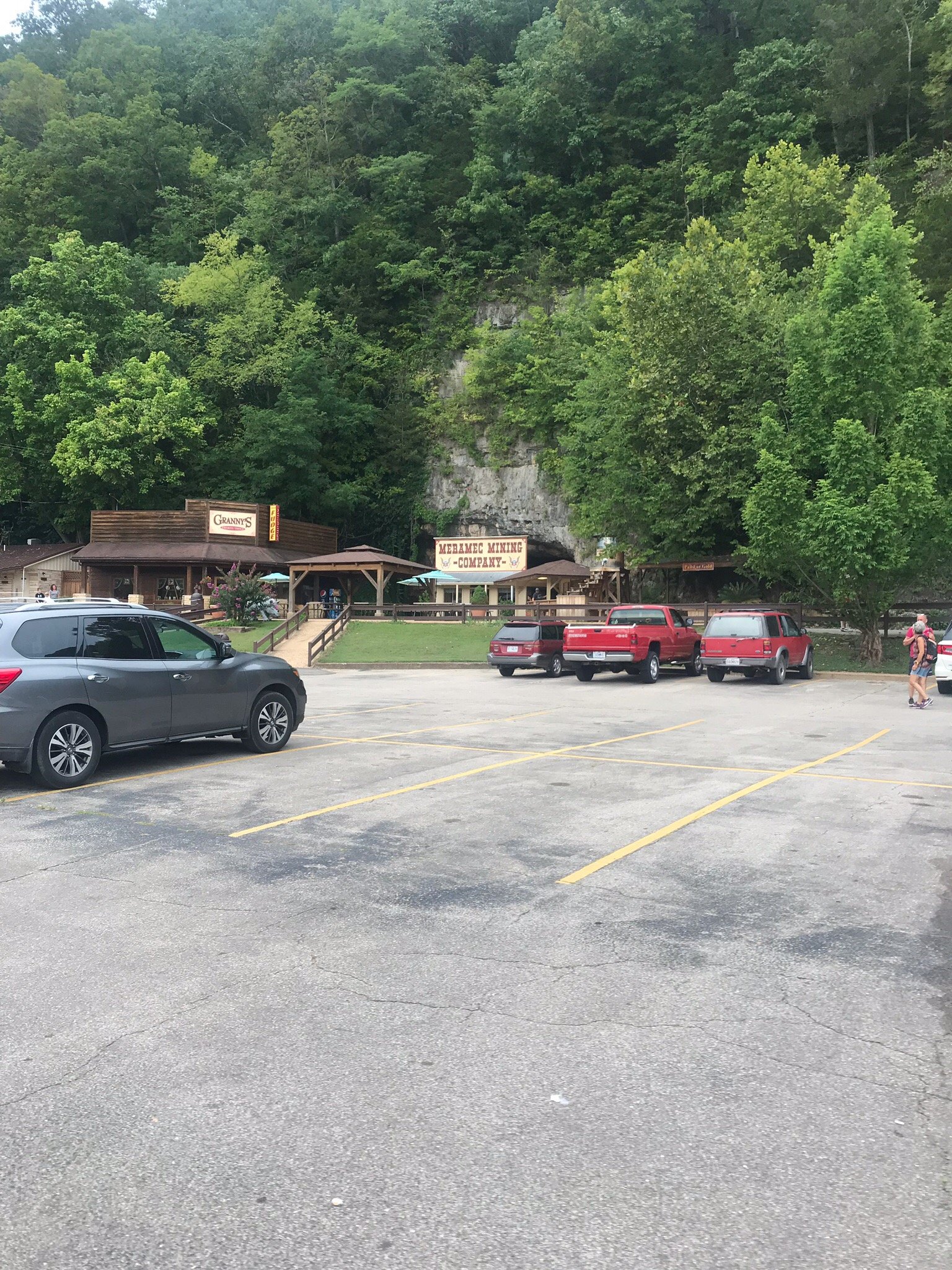 Meramac Caverns Motel-官方