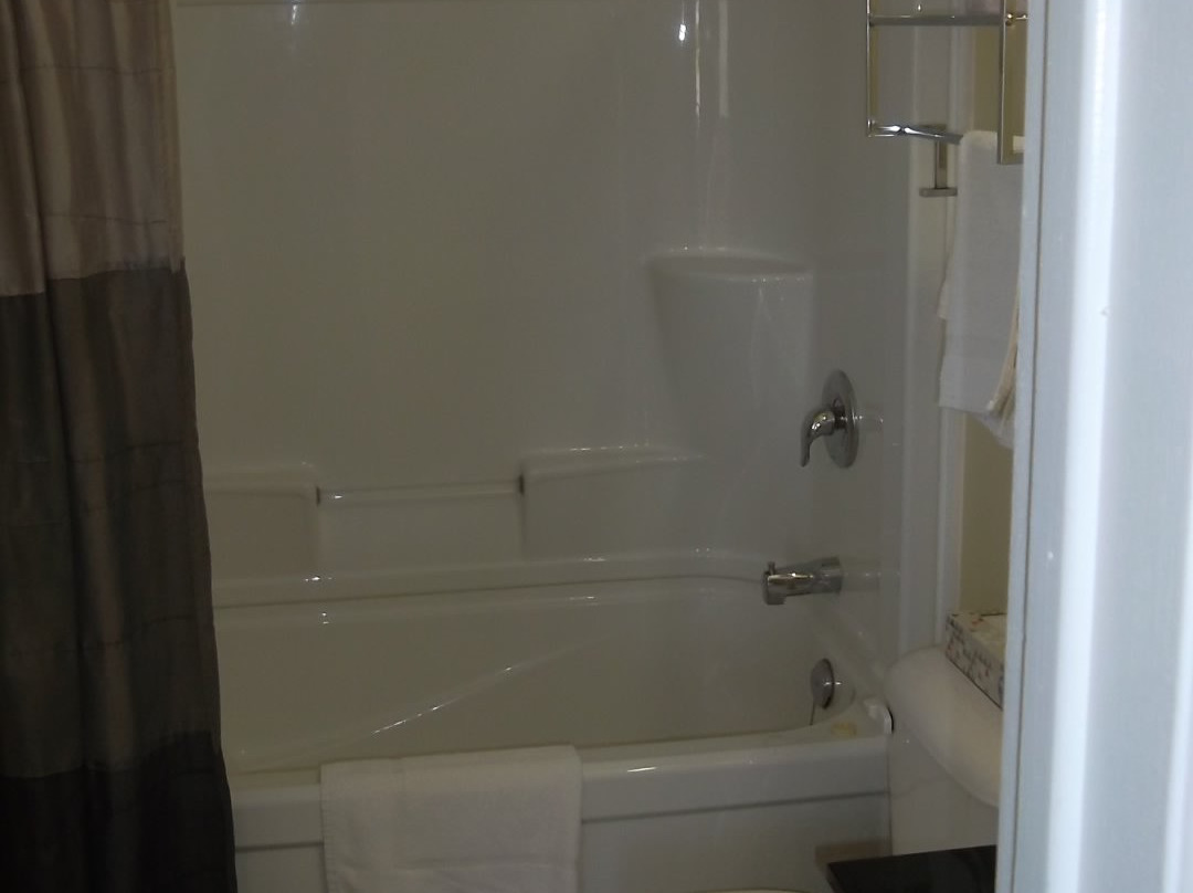 Peninsula Motel主图