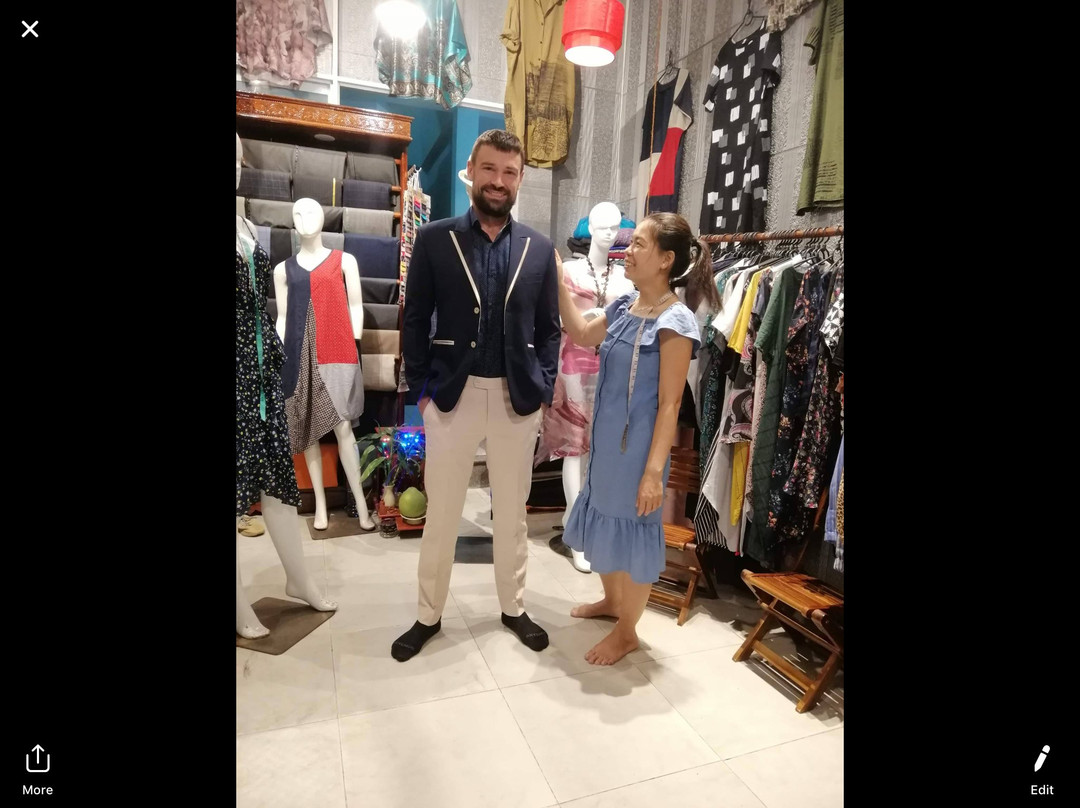 Red Apple Tailor-会安必去景点