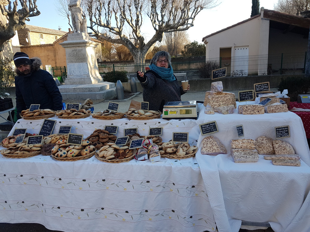 Marche Aux Truffes景点图片