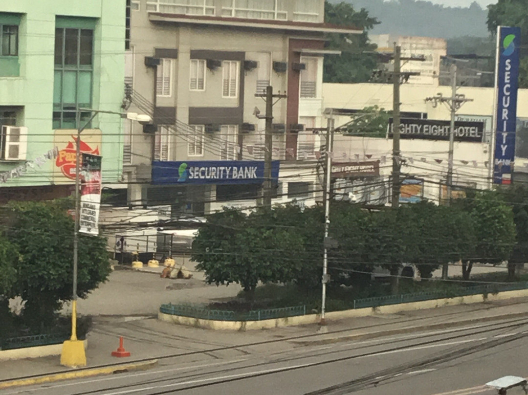 Eighty Eight Hotel主图