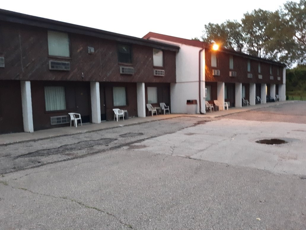 Coffee Mill Motel and Suites主图