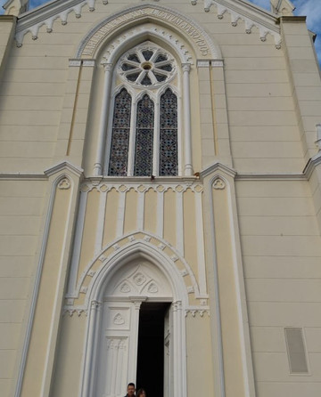 Igreja Matriz Nossa Senhora de Lourdes e Campanario de Pedra-Flores Da Cunha必去景点