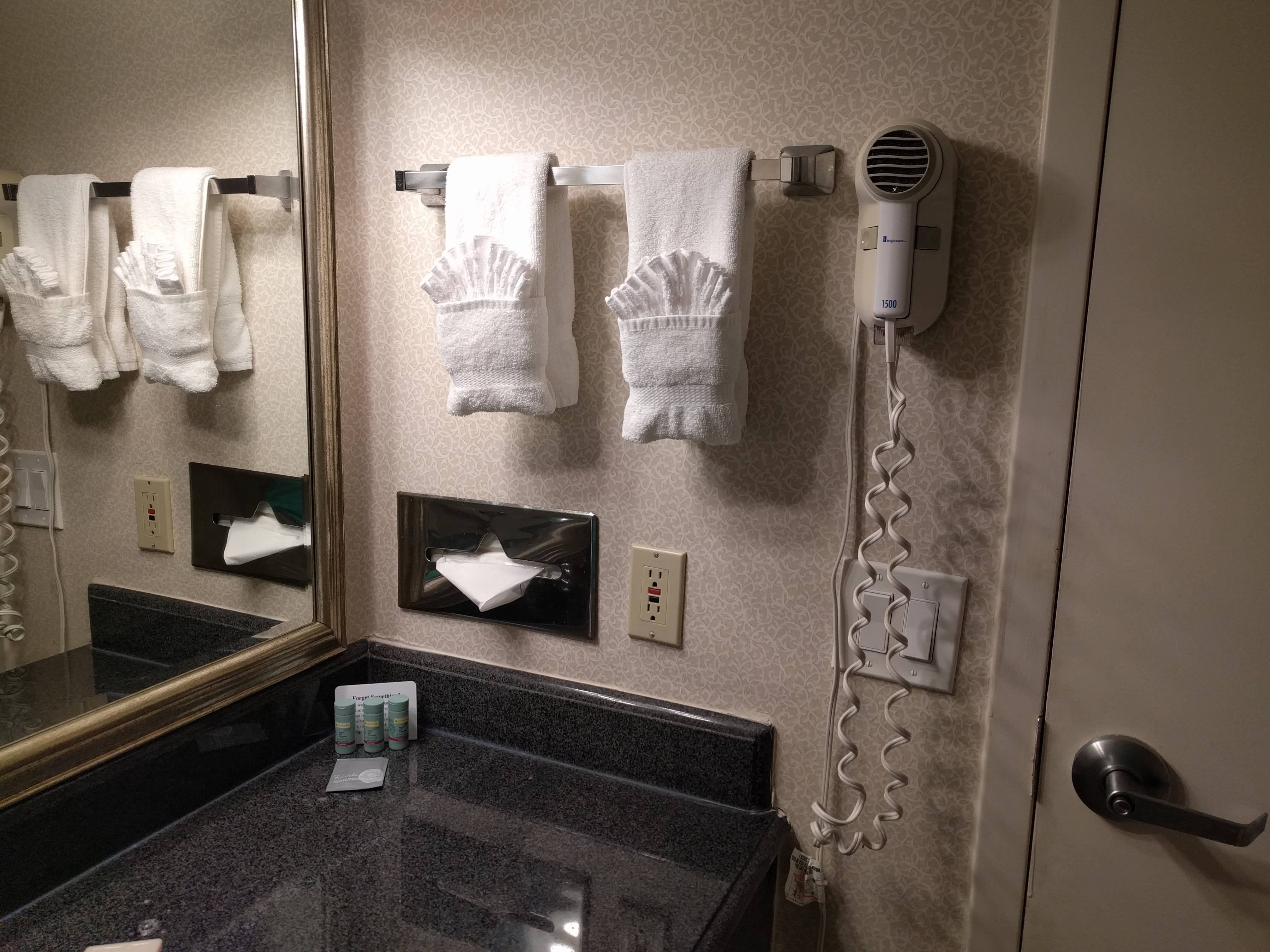 Best Western Plus Alexandria/fort Belvoir-浴室