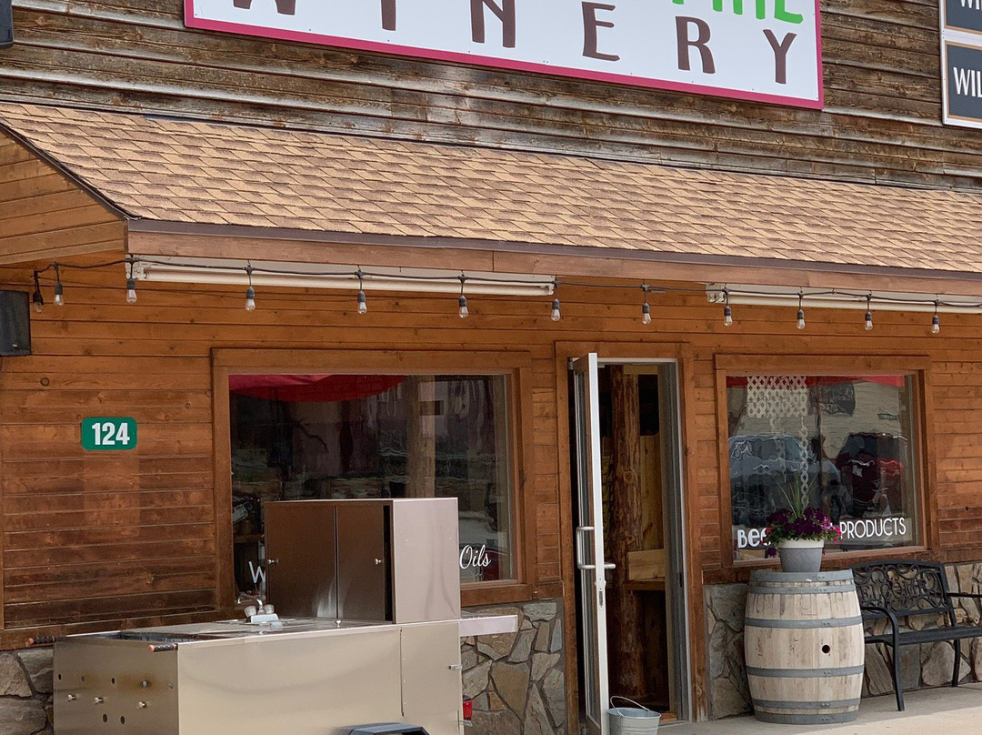 Twisted Pine Winery-希尔城必去景点