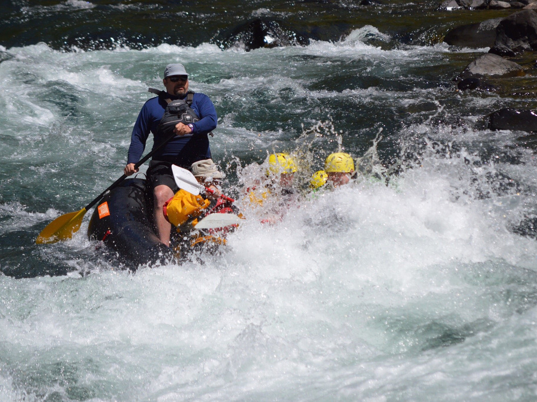 Blue Sky Whitewater Rafting-Estacada必去景点