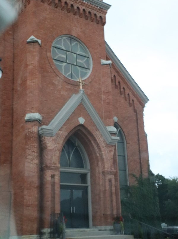 Holy Spirit Catholic Church-Menominee必去景点