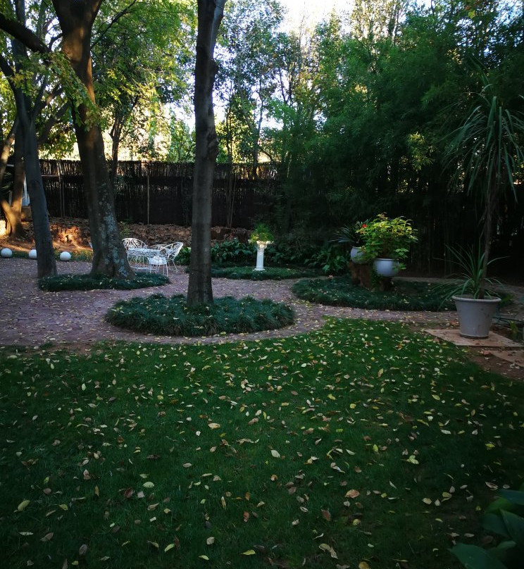 On Golden Pond Guesthouse主图