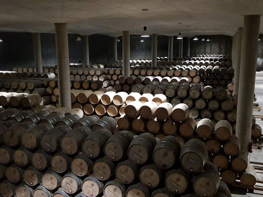 Bodegas Martinez Lacuesta-哈罗必去景点