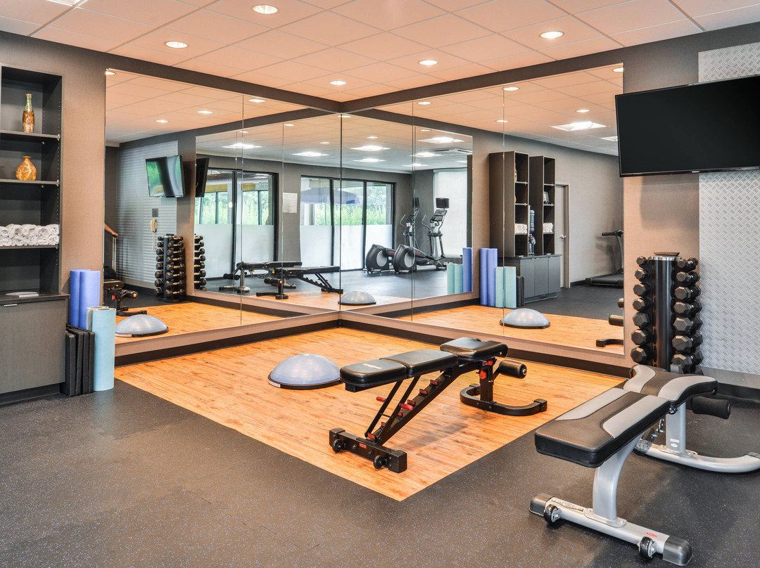 科宁河畔费尔菲尔德客栈主图