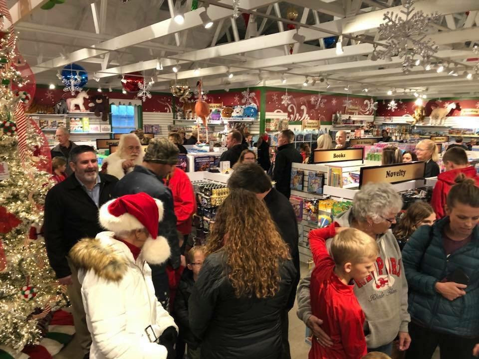 Santa's TOYS-圣克劳斯必去景点