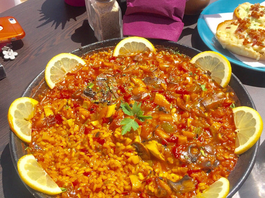 Los Pocillos餐馆和美食-El Jameo Lounge Bar